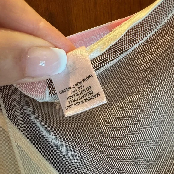 Victoria’s Secret nightgown w/Black Embroidery matching robe for sale too - Picture 5 of 6